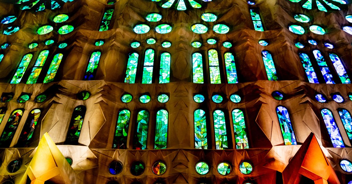 Vista Interior de Iglesia Sagrada Familia
