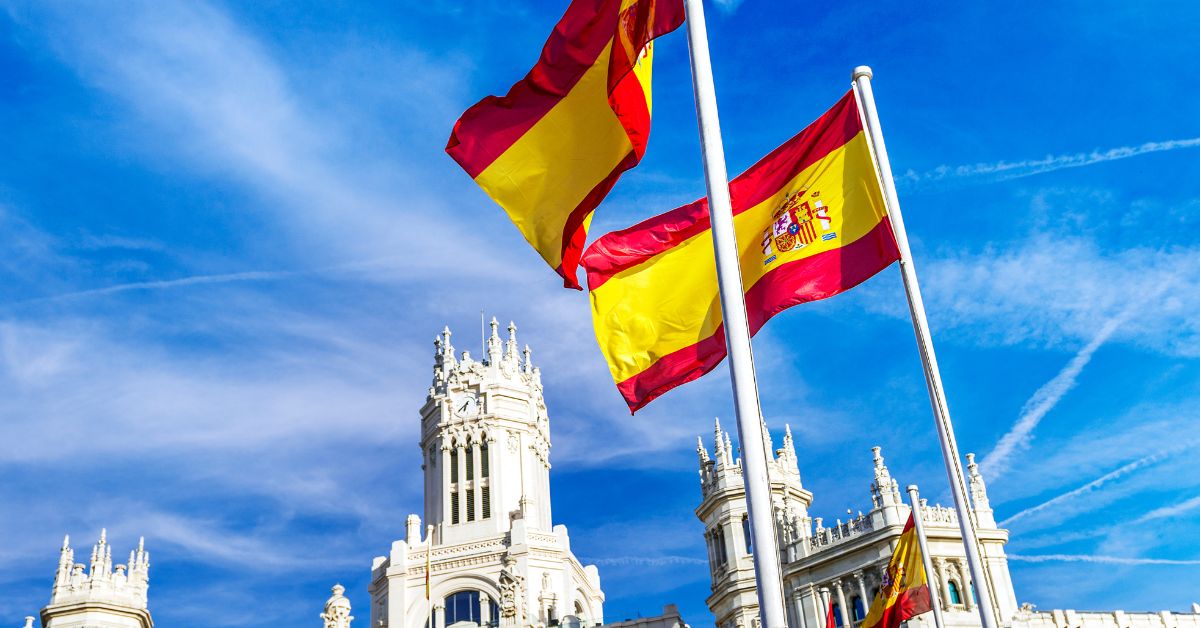 Vista de Madrid con Banderas de España