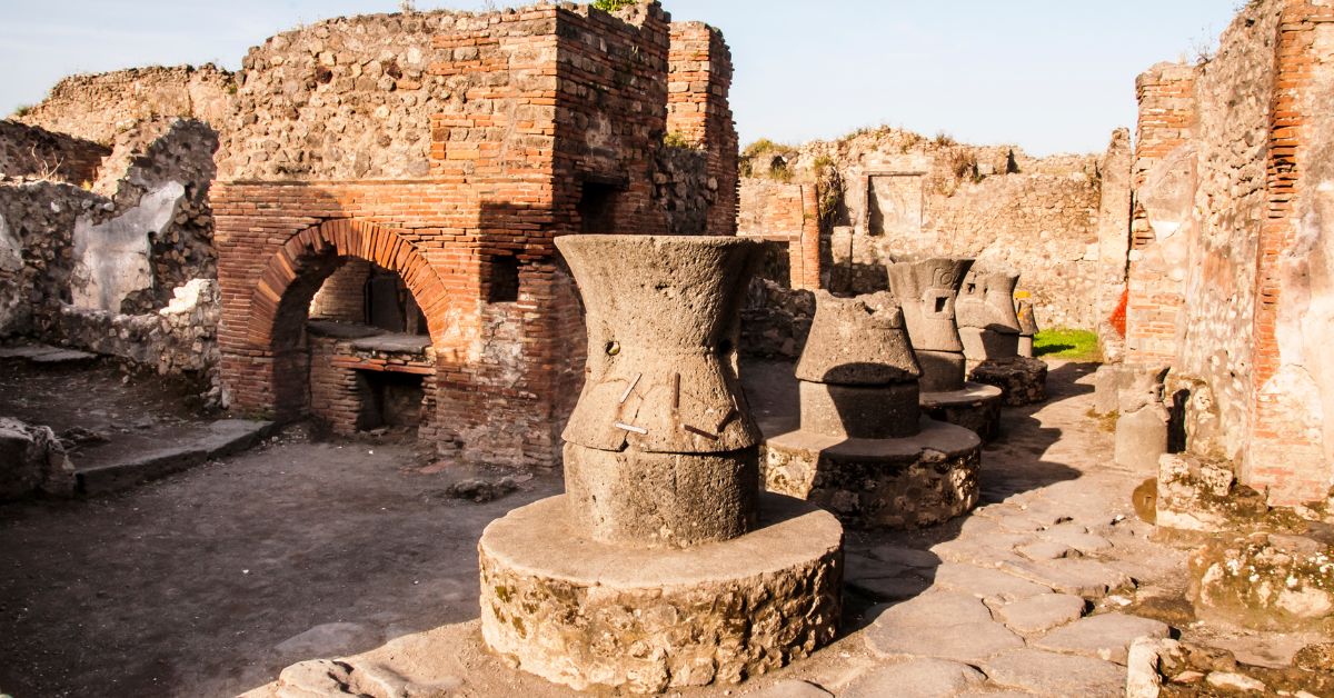 Esculturas en ruinas de Pompeya, Italia