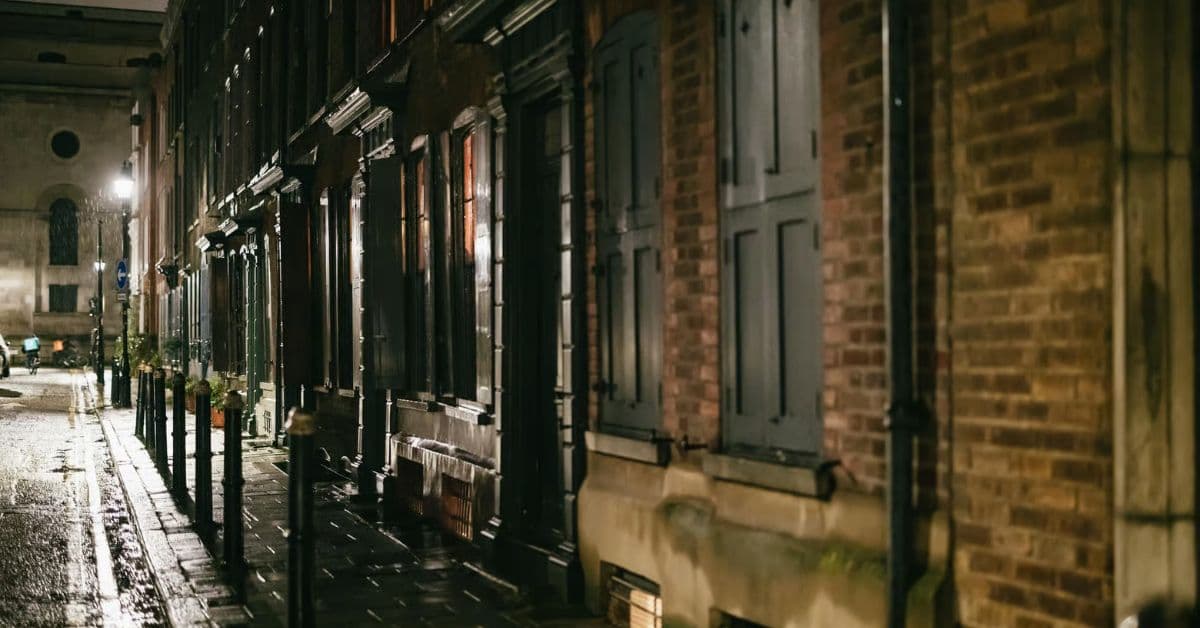 Calle oscura en Londres, Lugar de paso de tour de Jack El Destripador