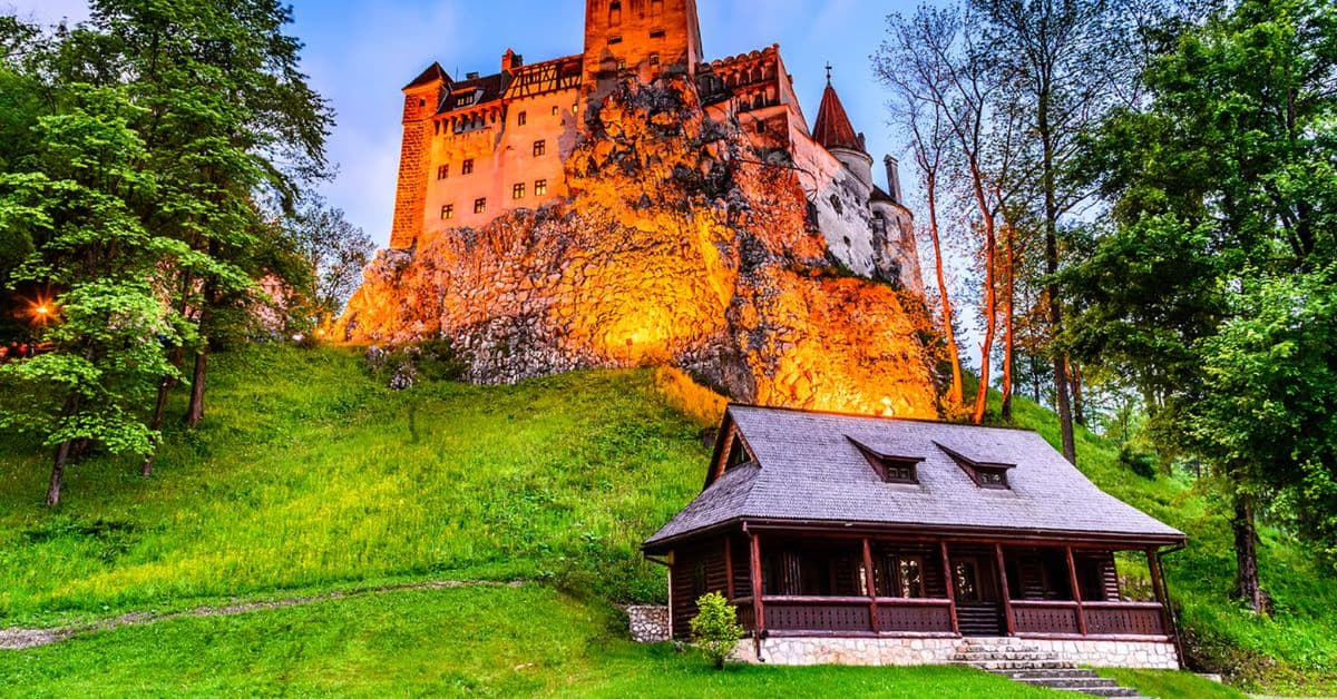 Exterior del Castillo de Bran en Bucarest , Rumanía