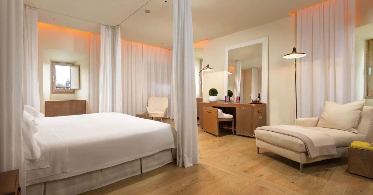 Suite Junior del Hotel Continentale - Lungarno Collection, Florencia